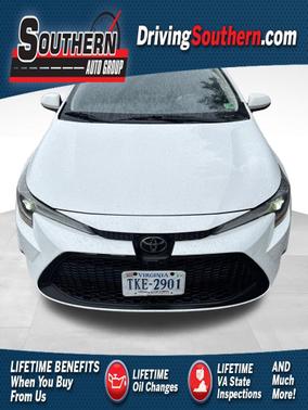 White 2022 Toyota Corolla LE