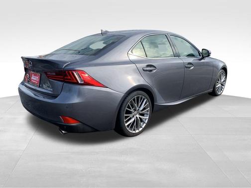 2016 Lexus IS 200t Base