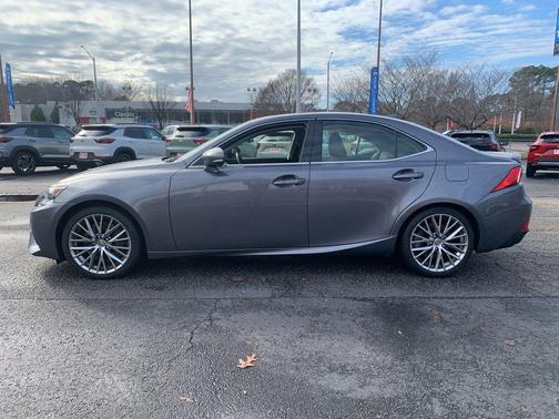 2016 Lexus IS 200t Base