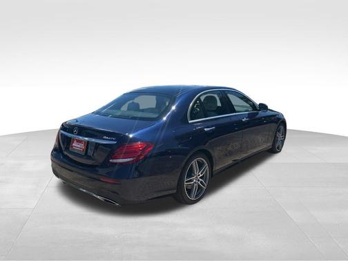 Lunar Blue Metallic 2018 Mercedes-Benz E-Class 4MATIC