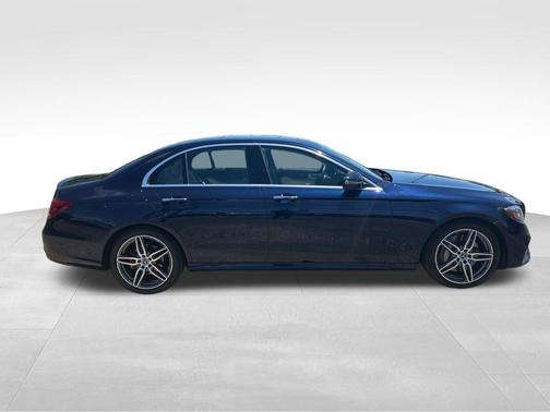 Lunar Blue Metallic 2018 Mercedes-Benz E-Class 4MATIC