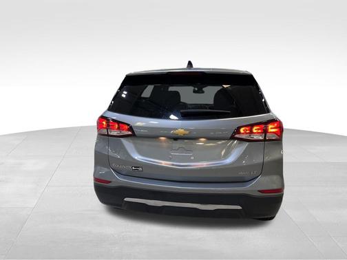 Sterling Gray Metallic 2024 Chevrolet Equinox 1LT