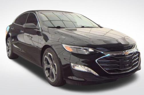 Mosaic Black Metallic 2024 Chevrolet Malibu FWD 1LT