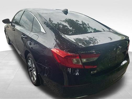 Crystal Black Pearl 2018 Honda Accord LX