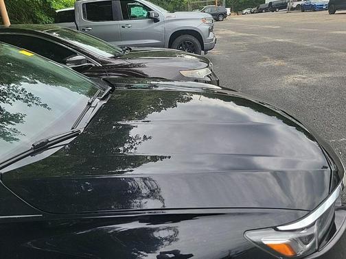 Crystal Black Pearl 2018 Honda Accord LX