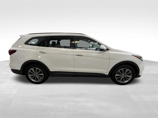 Monaco White 2019 Hyundai Santa Fe XL SE