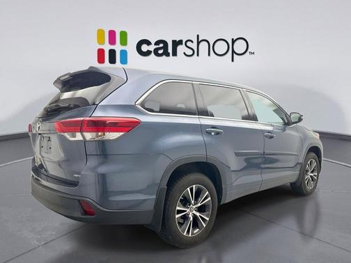 2017 Toyota Highlander LE
