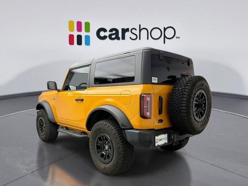 CYBER ORANGE MET TRI-COAT 2022 Ford Bronco Wildtrak