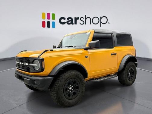 CYBER ORANGE MET TRI-COAT 2022 Ford Bronco Wildtrak