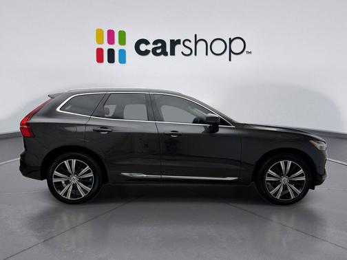 2023 Volvo XC60 B5 Plus Bright Theme