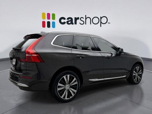 2023 Volvo XC60 B5 Plus Bright Theme