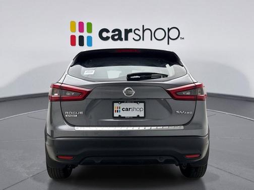 2022 Nissan Rogue Sport SV