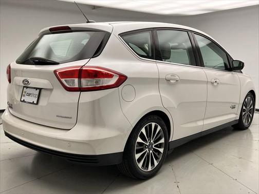 2017 Ford C-Max Energi Titanium