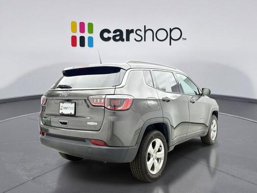 Granite Crystal Metallic Clearcoat 2019 Jeep Compass Latitude