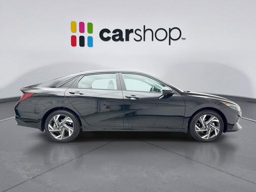 Onyx Black 2023 Hyundai ELANTRA SEL