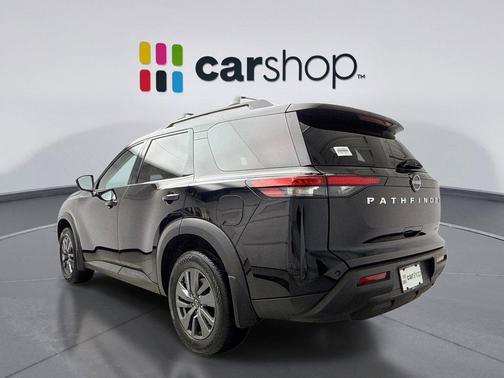 2025 Nissan Pathfinder SV 4WD