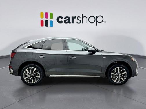 2022 Audi Q5 45 S line Premium Plus