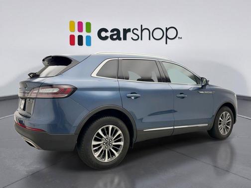 2019 Lincoln Nautilus Select