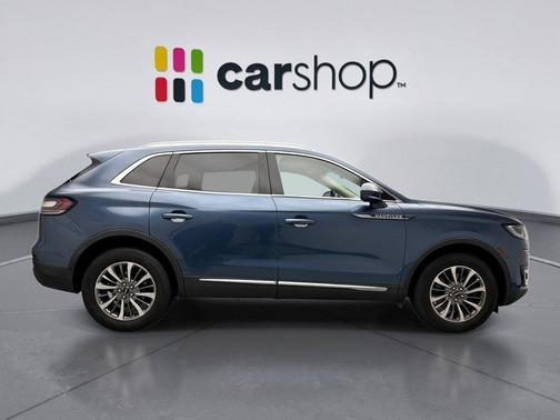 2019 Lincoln Nautilus Select