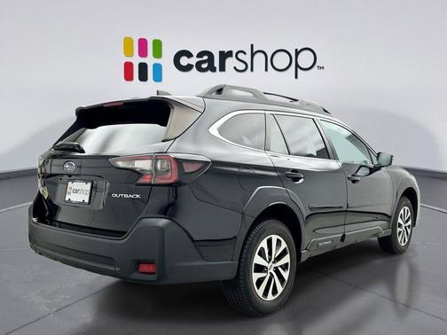 Crystal Black Silica 2023 Subaru Outback Premium