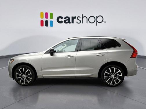 2023 Volvo XC60 B5 Plus Dark Theme