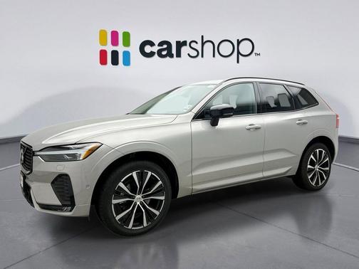 2023 Volvo XC60 B5 Plus Dark Theme