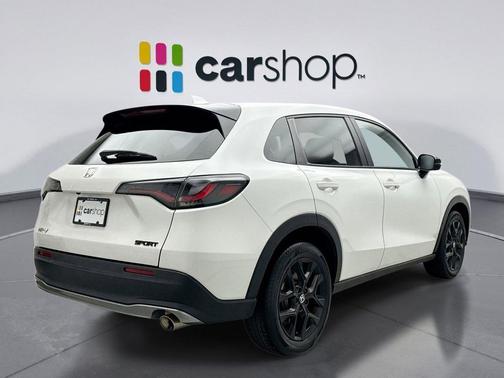 Platinum White 2024 Honda HR-V SPORT