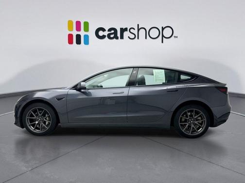 Midnight Silver 2023 Tesla Model 3 Standard Range