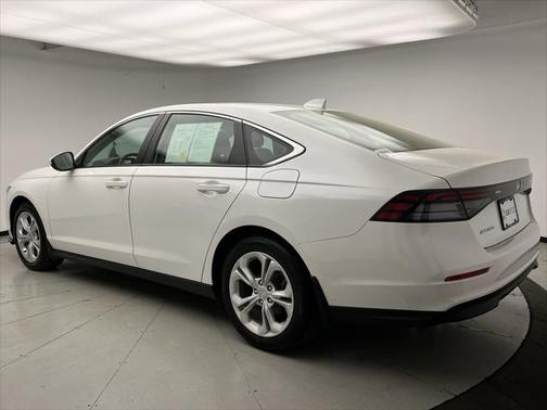 2025 Honda Accord LX 1.5T