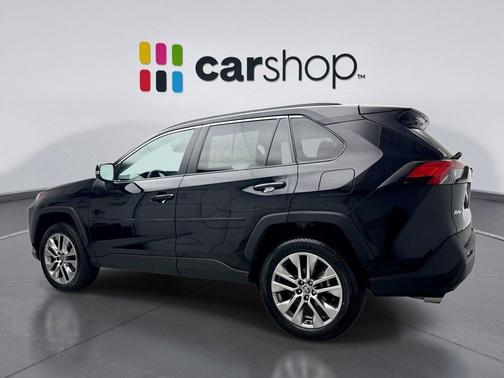 2022 Toyota RAV4 XLE Premium