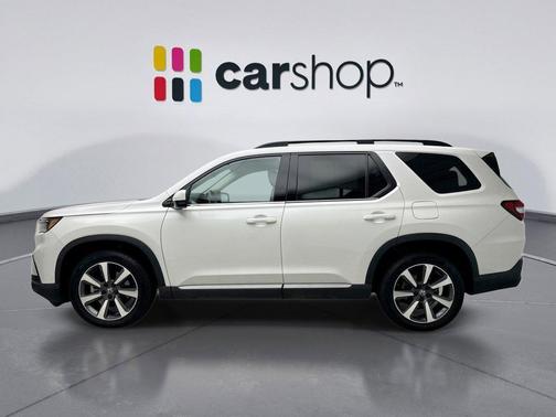 Platinum White 2025 Honda Pilot Elite