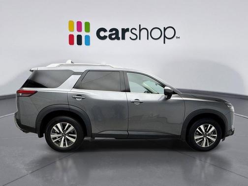 2024 Nissan Pathfinder SL 4WD