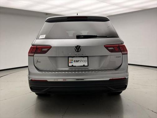 2022 Volkswagen Tiguan 2.0T SE 4MOTION