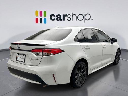 2022 Toyota Corolla Hybrid LE