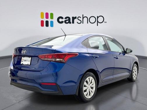 2022 Hyundai Accent SE
