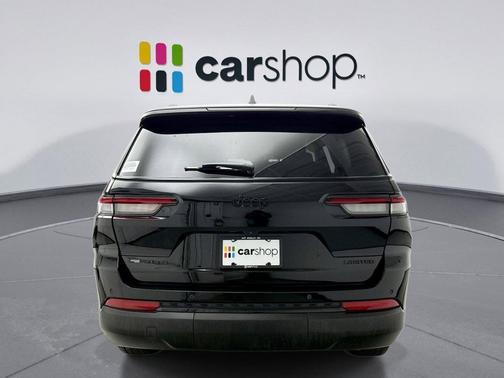Diamond Black Crystal Pearlcoat 2022 Jeep Grand Cherokee L Limited