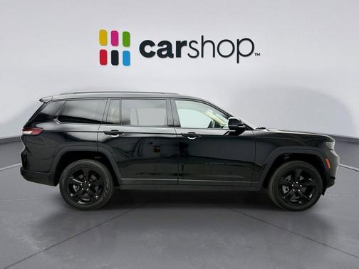 Diamond Black Crystal Pearlcoat 2022 Jeep Grand Cherokee L Limited