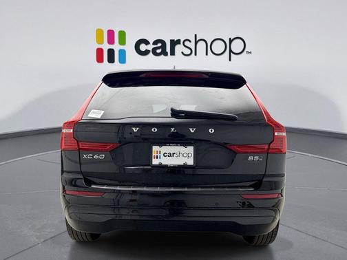 2023 Volvo XC60 B5 Core