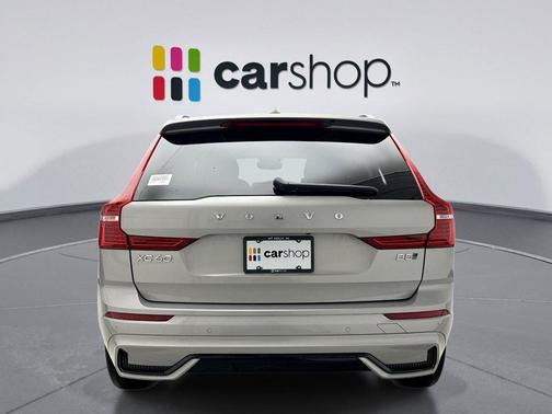 2025 Volvo XC60 B5 Plus