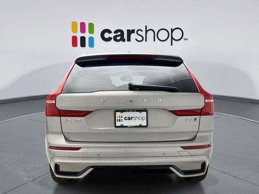 2025 Volvo XC60 B5 Plus