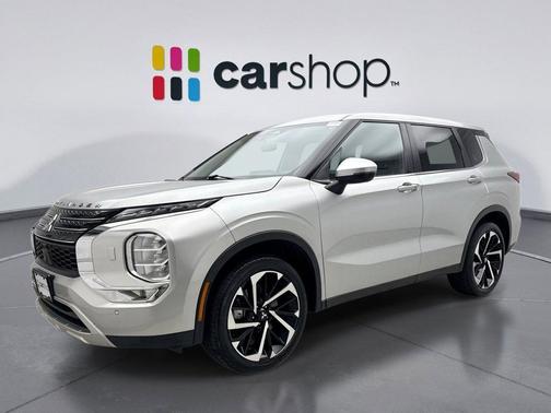 2022 Mitsubishi Outlander SE