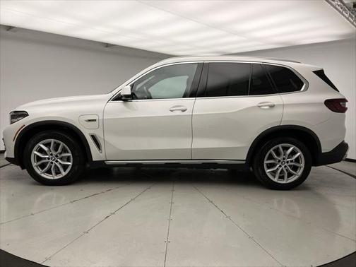 2022 BMW X5 PHEV xDrive45e