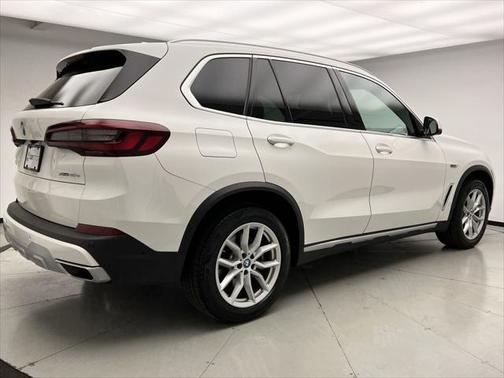 2022 BMW X5 PHEV xDrive45e
