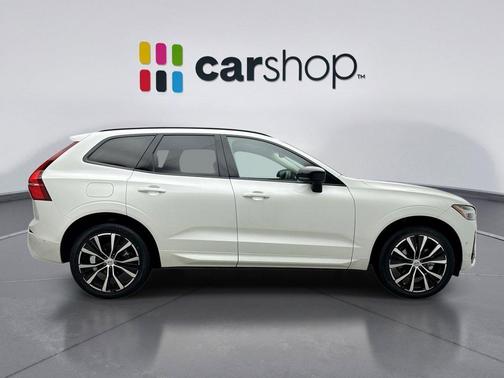 2025 Volvo XC60 B5 Plus