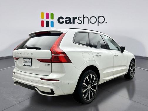 2025 Volvo XC60 B5 Plus