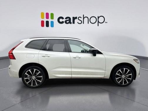 2025 Volvo XC60 B5 Plus