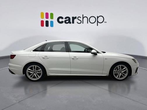 2024 Audi A4 45 S line Premium Plus
