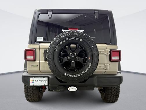 Limited Edition Gobi Clearcoat 2022 Jeep Wrangler Willys