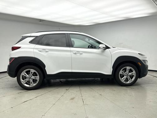 Lunar White 2023 Hyundai KONA SEL