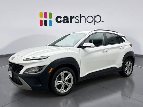 Lunar White 2023 Hyundai KONA SEL